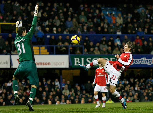 防守失误而 防守失误而