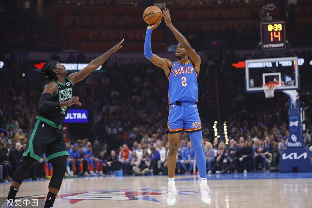 分析事件背 分析事件背